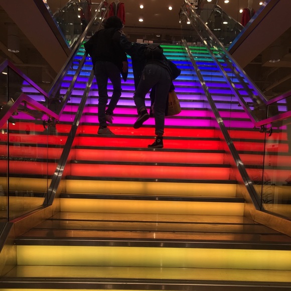 Meet your Posher, Sage - Picture 1 of 1